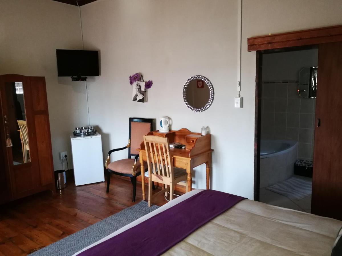 Bougain Villa Guesthouse Winburg Екстер'єр фото