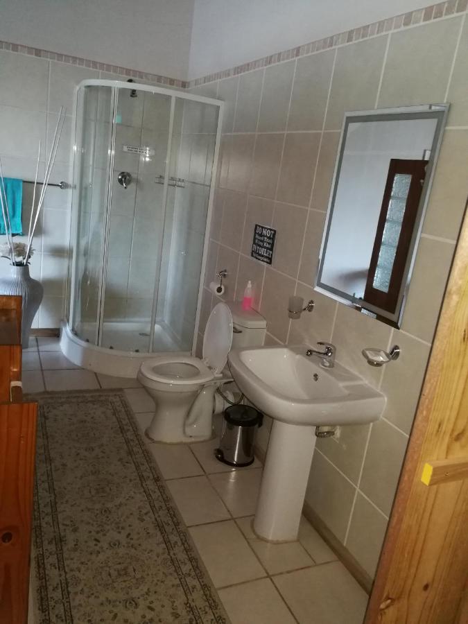 Bougain Villa Guesthouse Winburg Екстер'єр фото