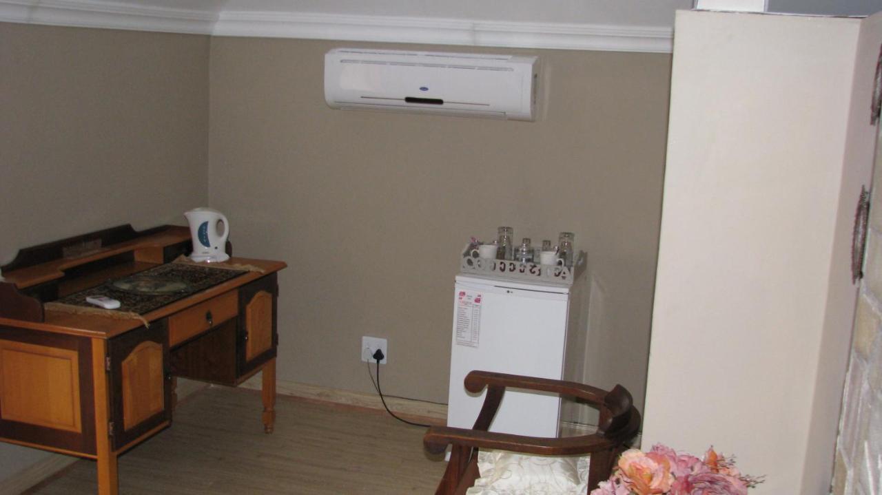 Bougain Villa Guesthouse Winburg Екстер'єр фото