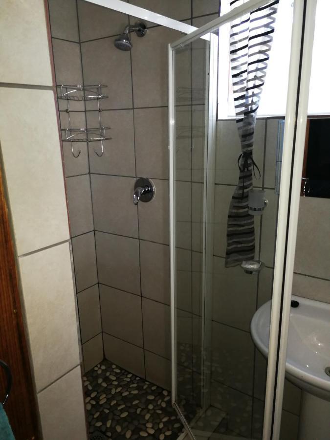 Bougain Villa Guesthouse Winburg Екстер'єр фото